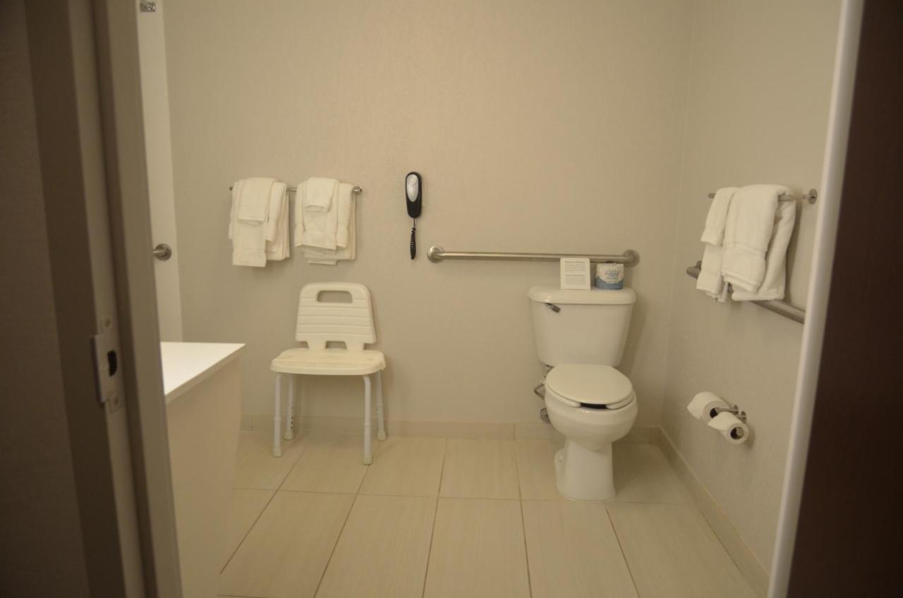 Holiday Inn Express Hotel & Suites Rochester By Ihg Zewnętrze zdjęcie