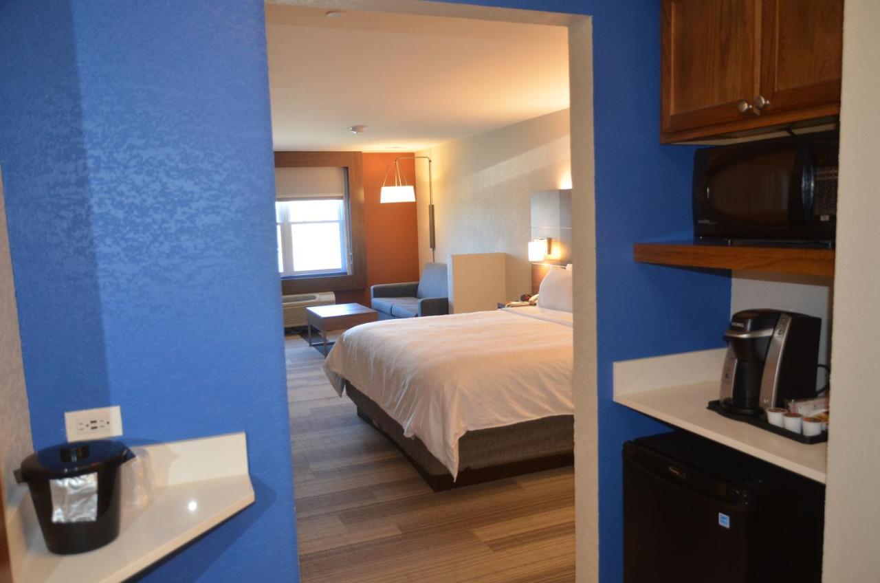 Holiday Inn Express Hotel & Suites Rochester By Ihg Zewnętrze zdjęcie