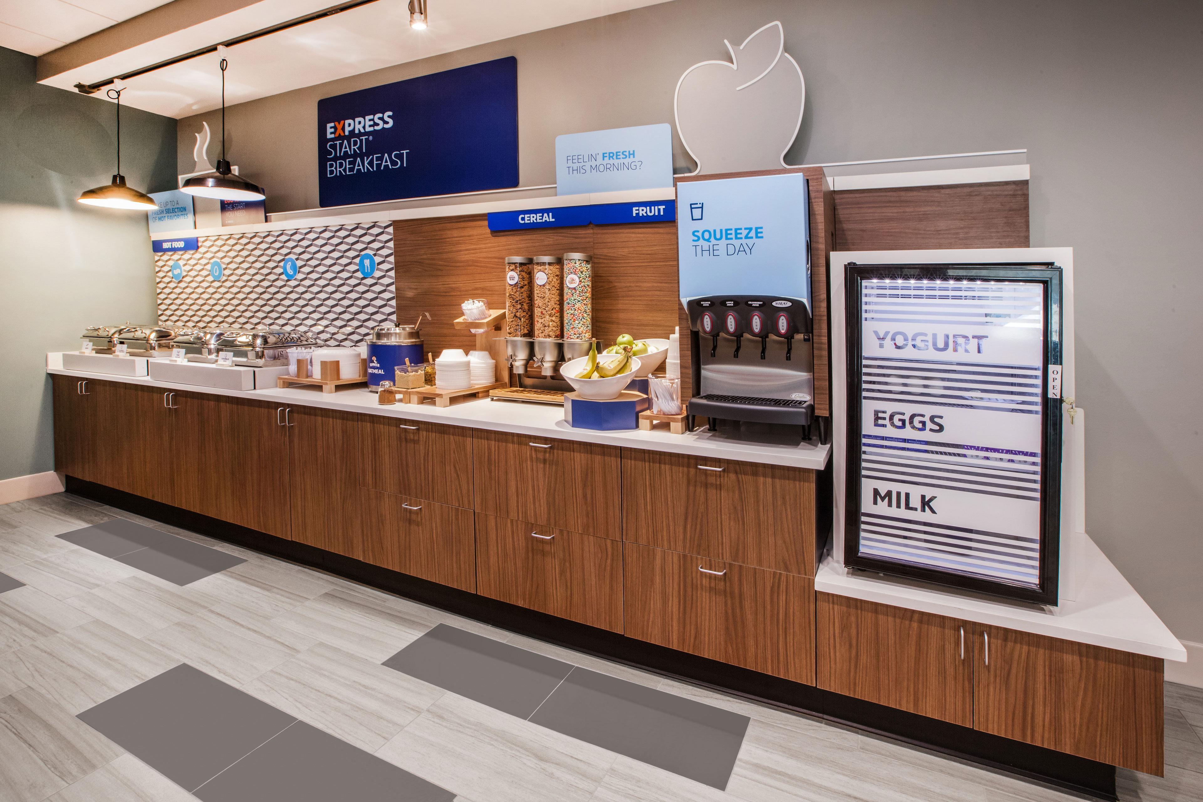 Holiday Inn Express Hotel & Suites Rochester By Ihg Zewnętrze zdjęcie