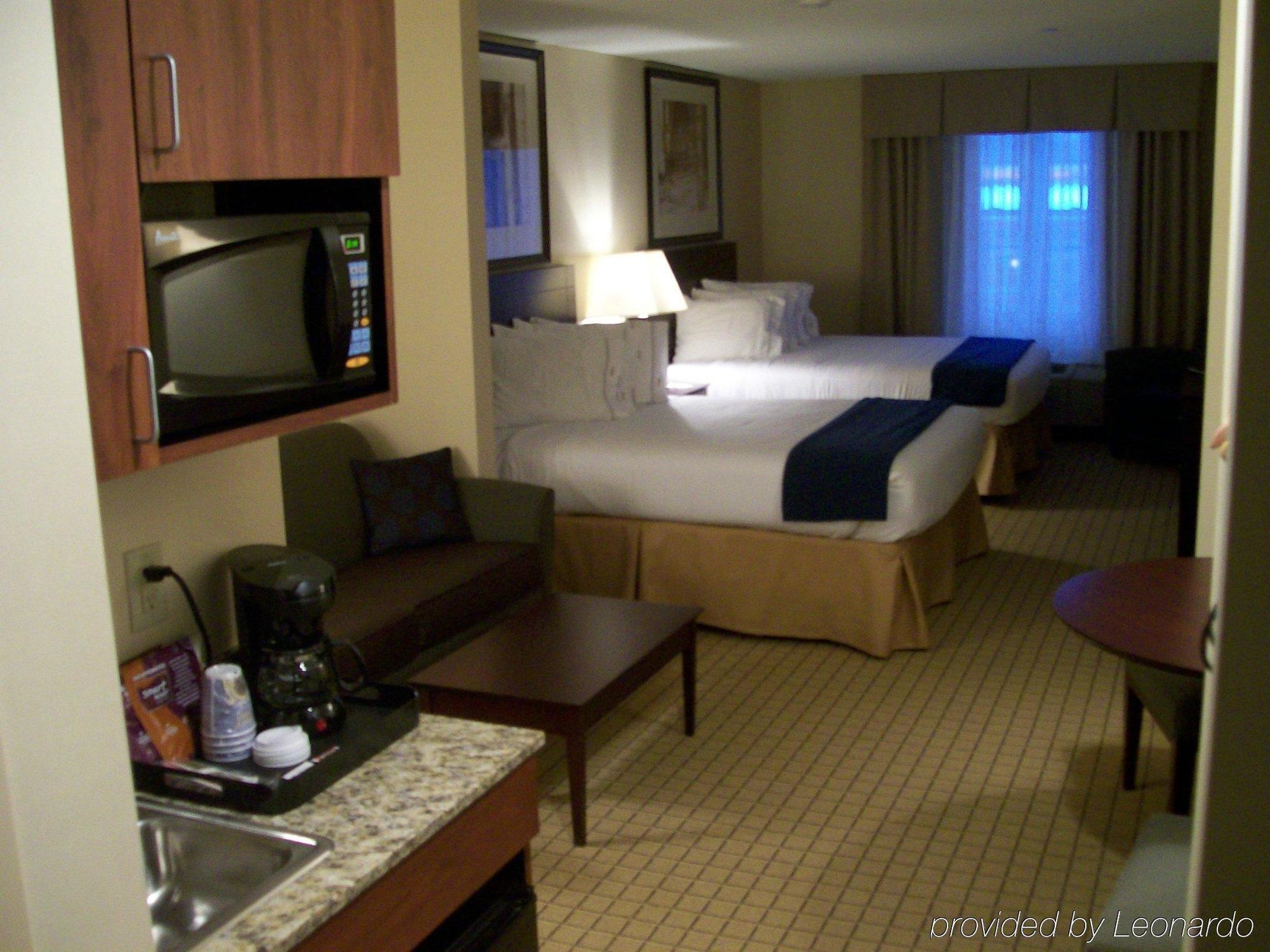 Holiday Inn Express Hotel & Suites Rochester By Ihg Pokój zdjęcie